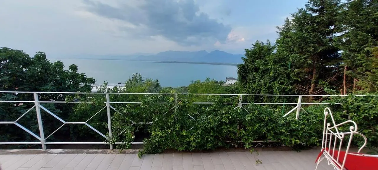 Holiday home Shiroka Lake Home